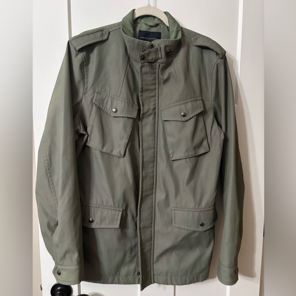 Banana Republic Men’s Olive Green Utility Style Jacket, Size L